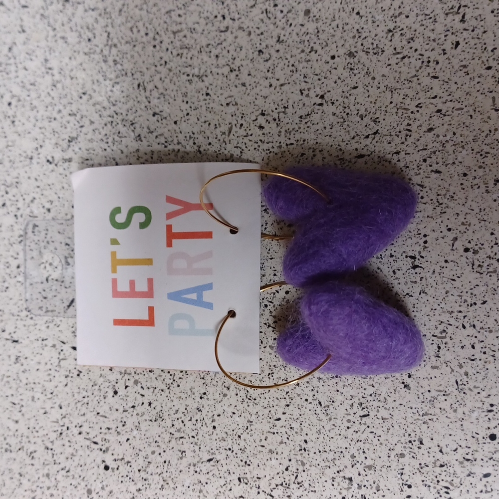 WOMENS HANDSPUN HEART SHAPED FELT EARRINGS